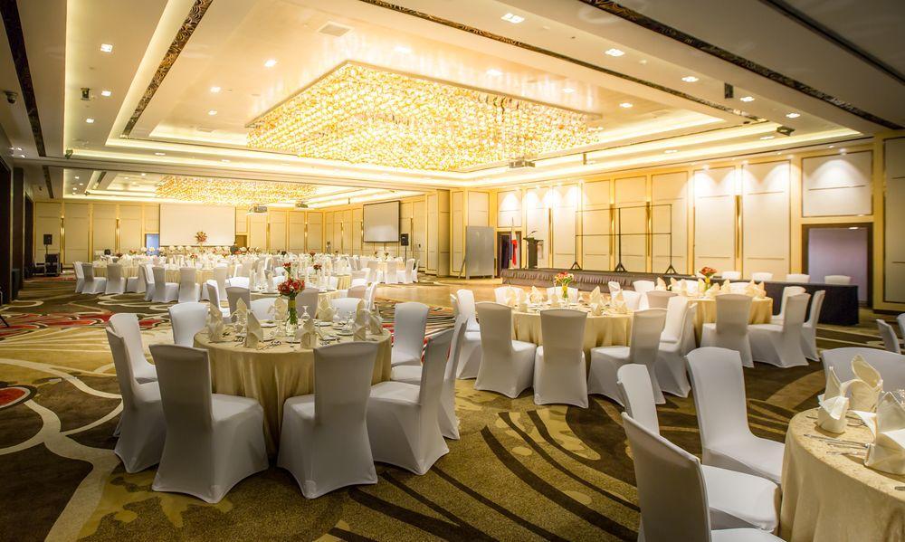 Winford Resort And Casino Manila Bagian luar foto