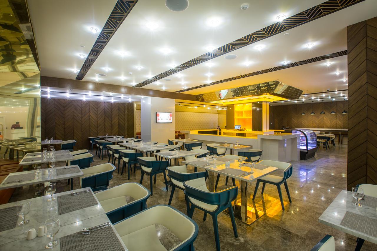 Winford Resort And Casino Manila Bagian luar foto