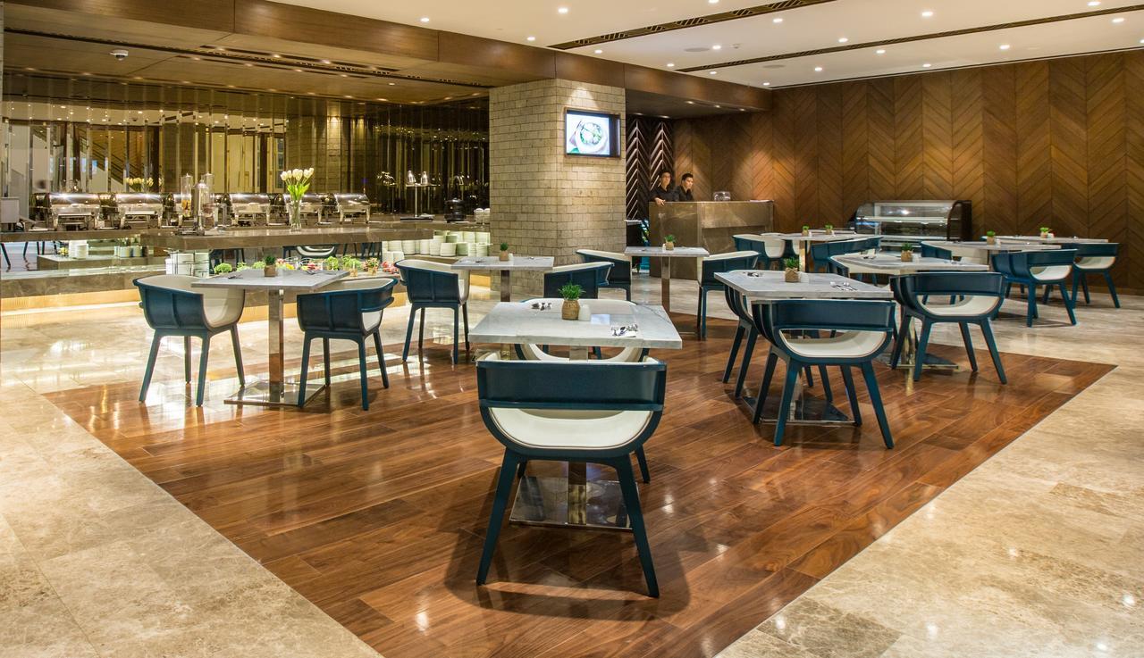Winford Resort And Casino Manila Bagian luar foto