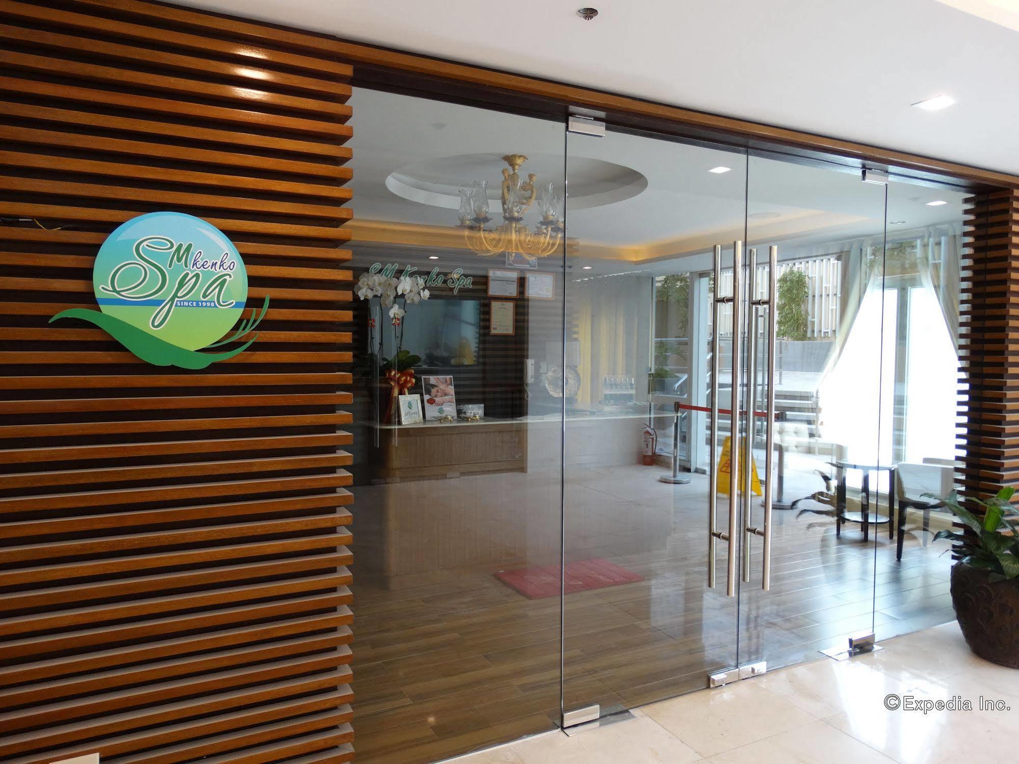 Winford Resort And Casino Manila Bagian luar foto